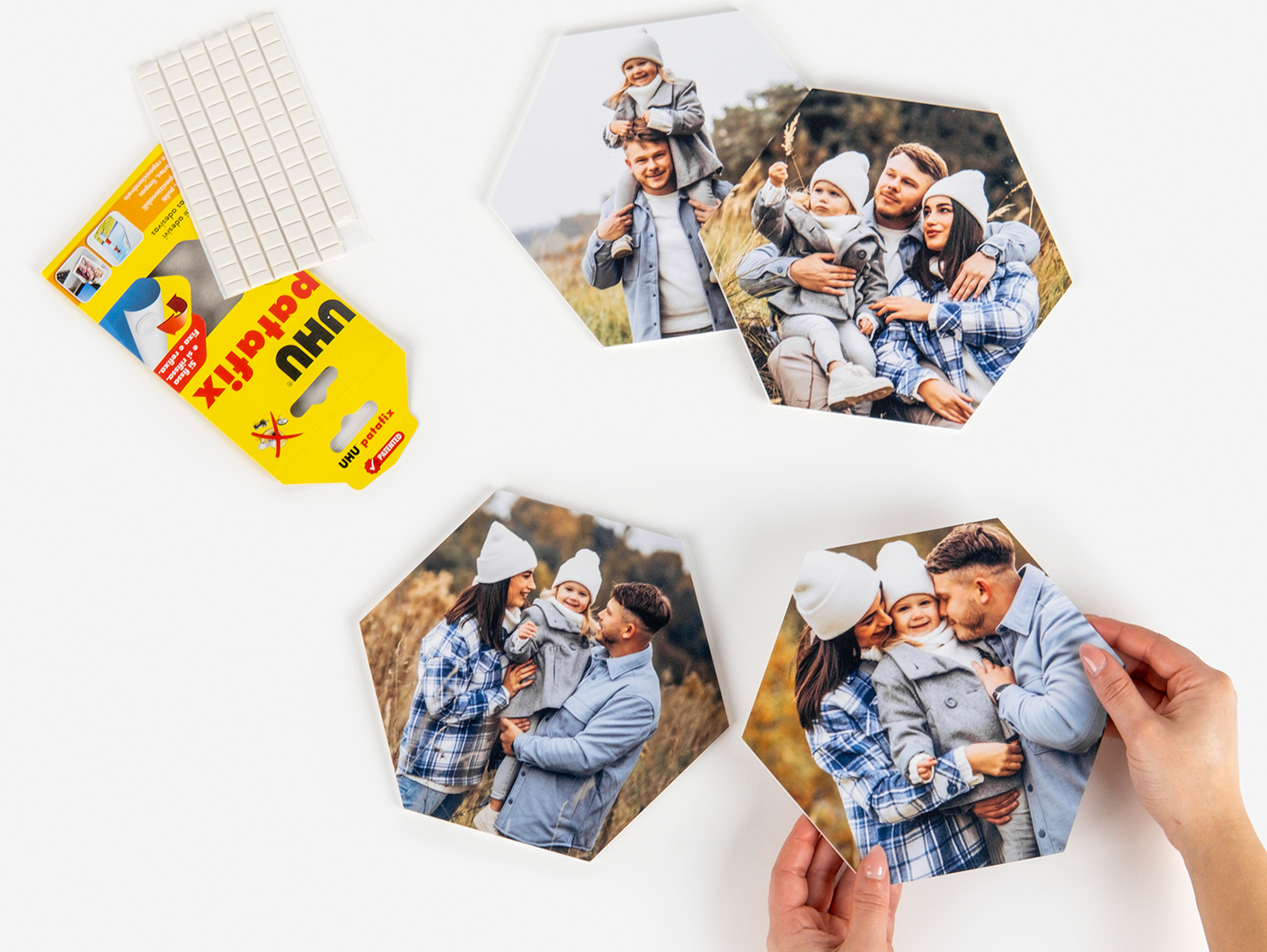 Tus cuadros con adhesivos llegan listos para colgar